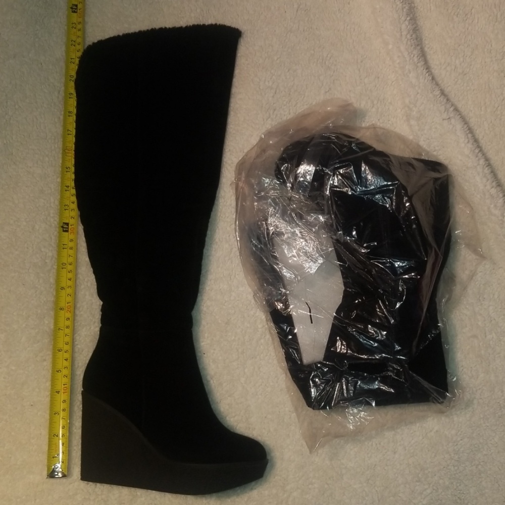 Black knee high wedge boots **BRAND NEW**